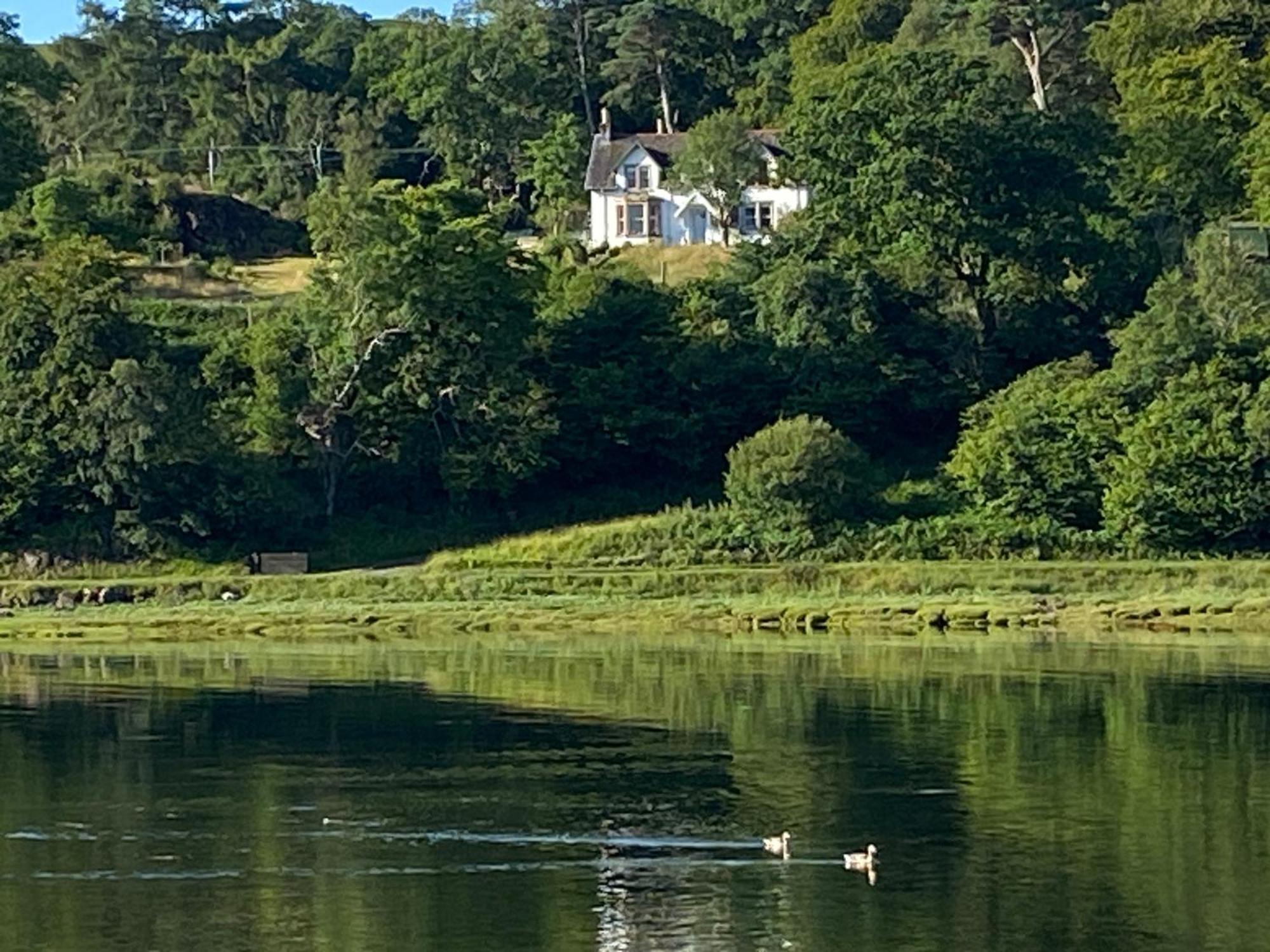 Glenaros Lodge Salen  Kültér fotó