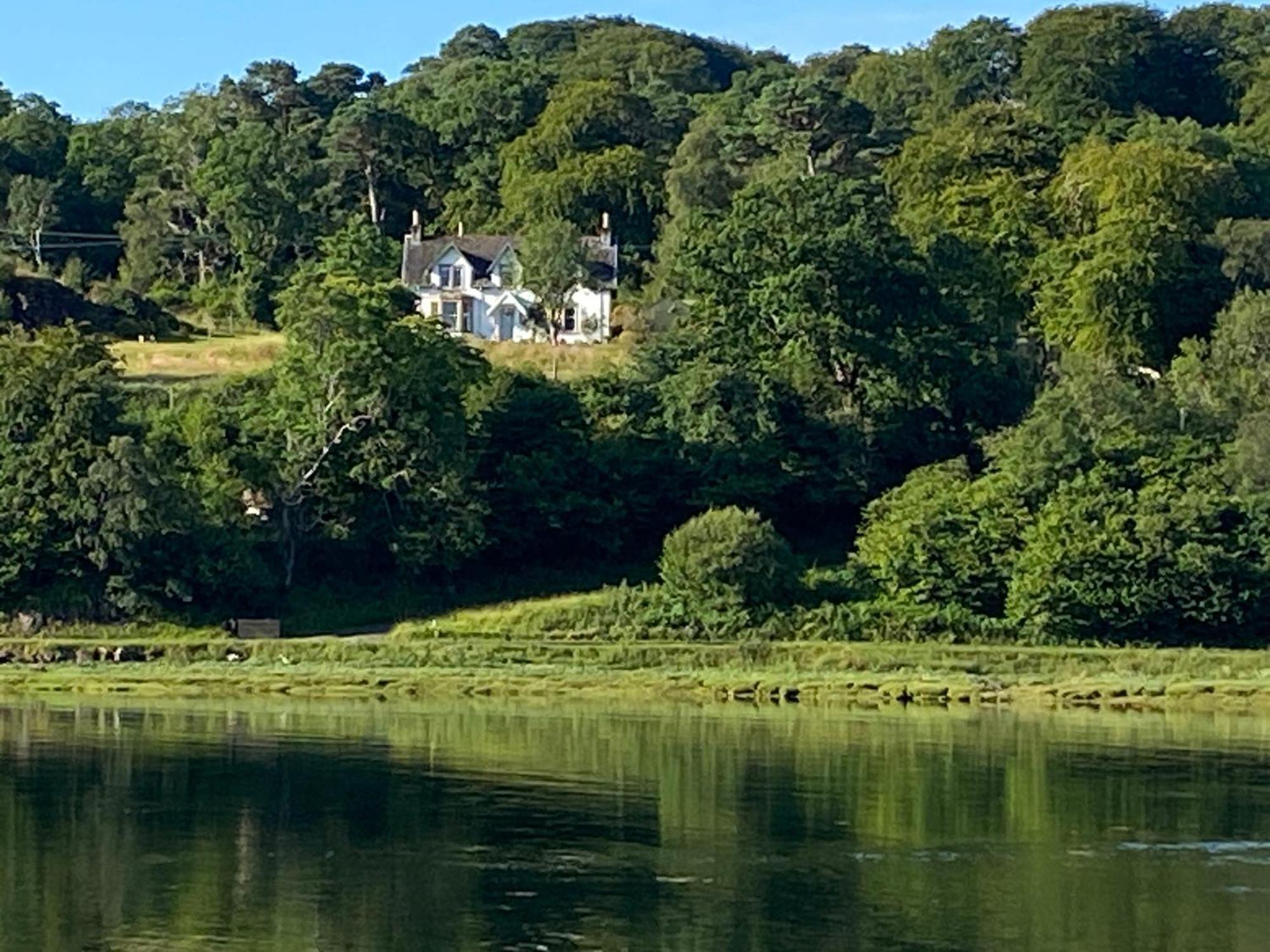 Glenaros Lodge Salen  Kültér fotó